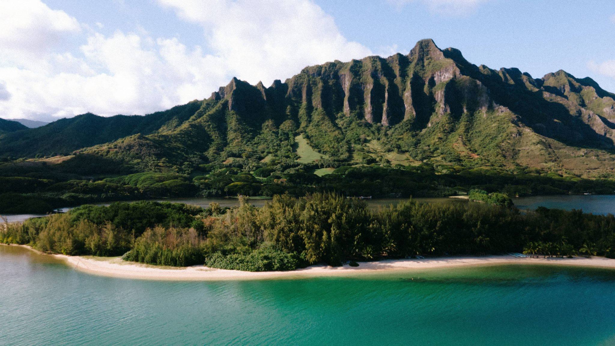 Kualoa Ranch Oahu Wedding Venue Spotlight Mersadi Olson Wedding